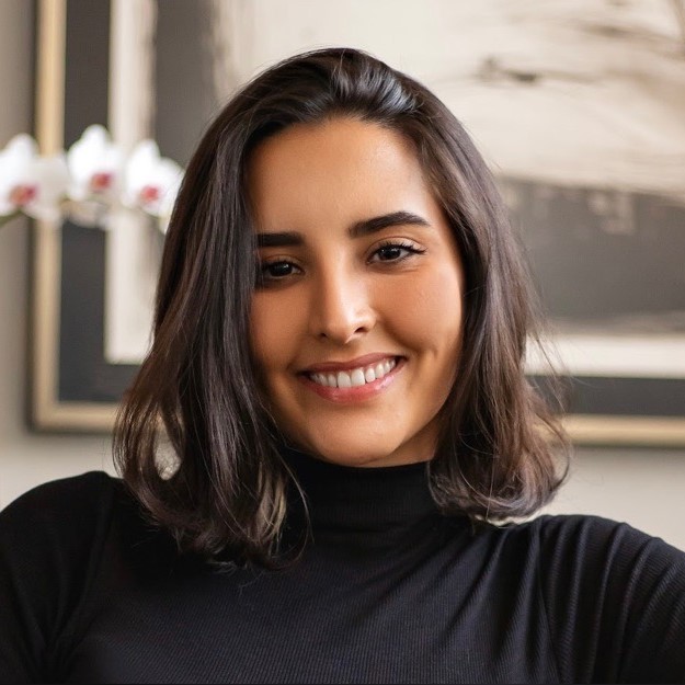 Clara Viana Lage Meirelles